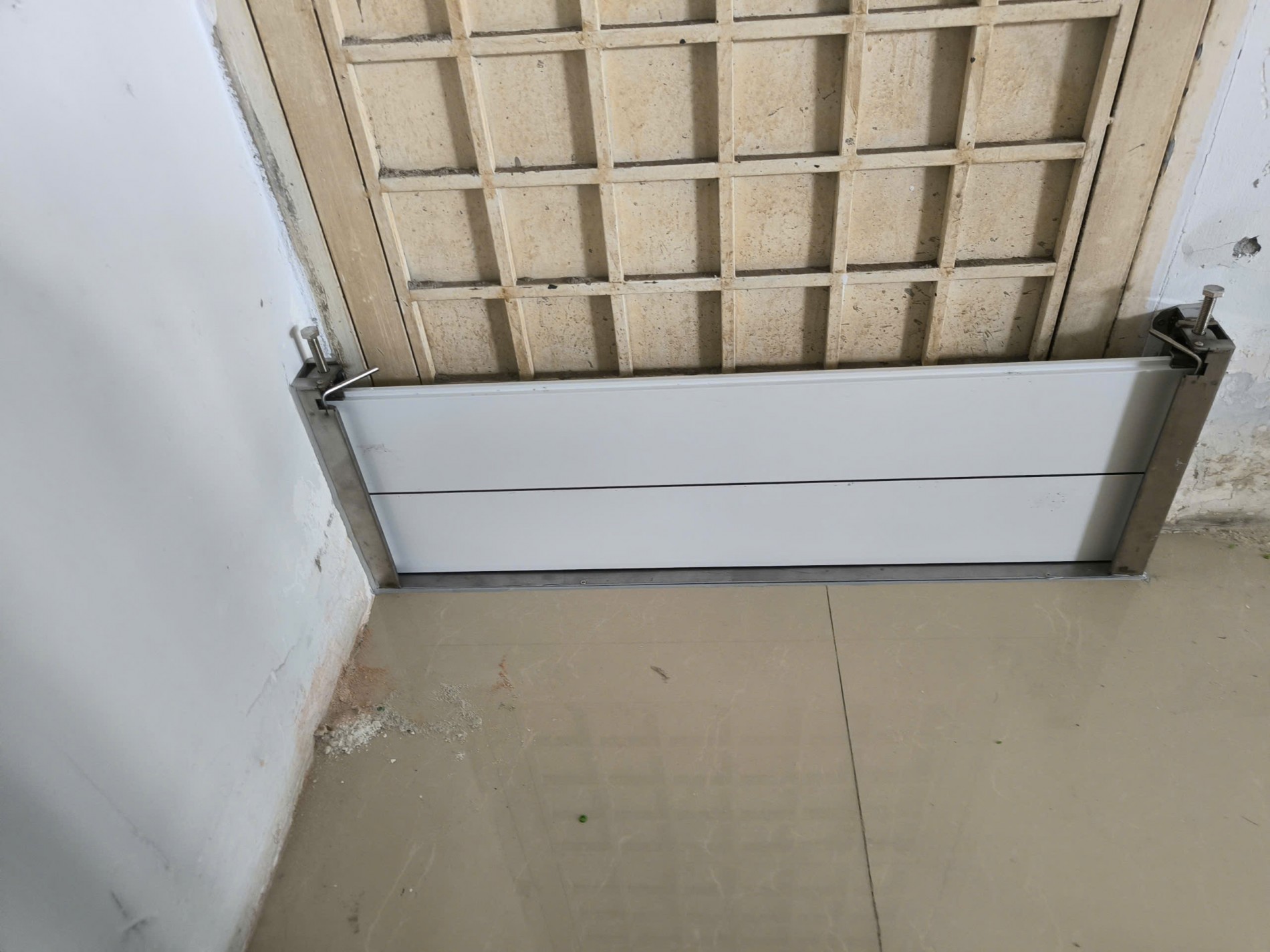 Cửa Chống Ngập Tiêu Chuẩn C15 – hình 2