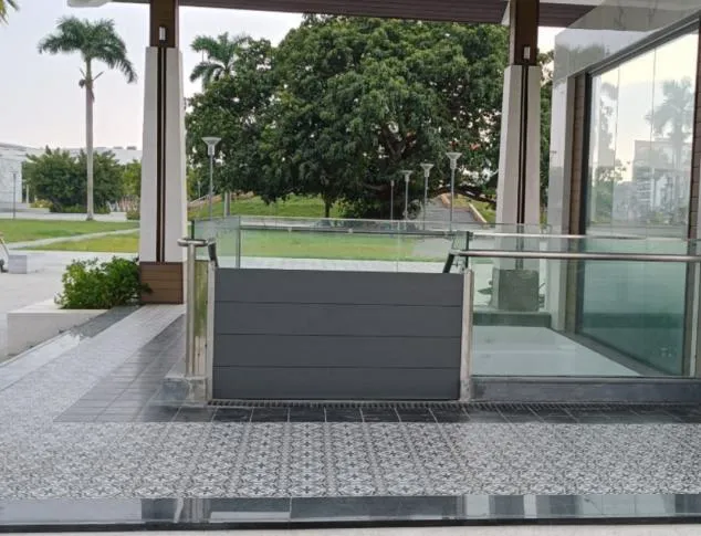 Chống ngập lối ra vào hầm đi bộ Quảng trường 2 Tháng 9 – ảnh 2